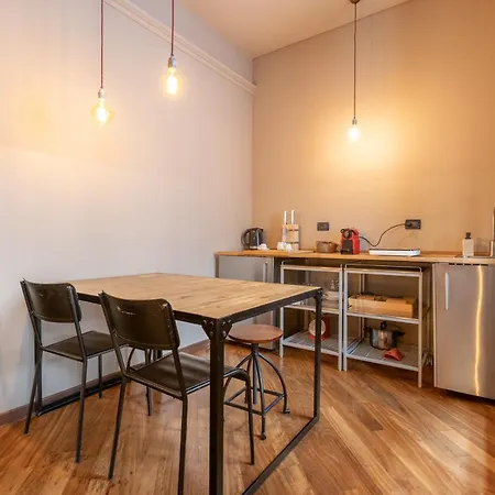 La Stazione Degli Artisti Apartament